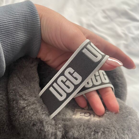 UGG Fluff Yeah Gray Slide - Picture 8 of 11